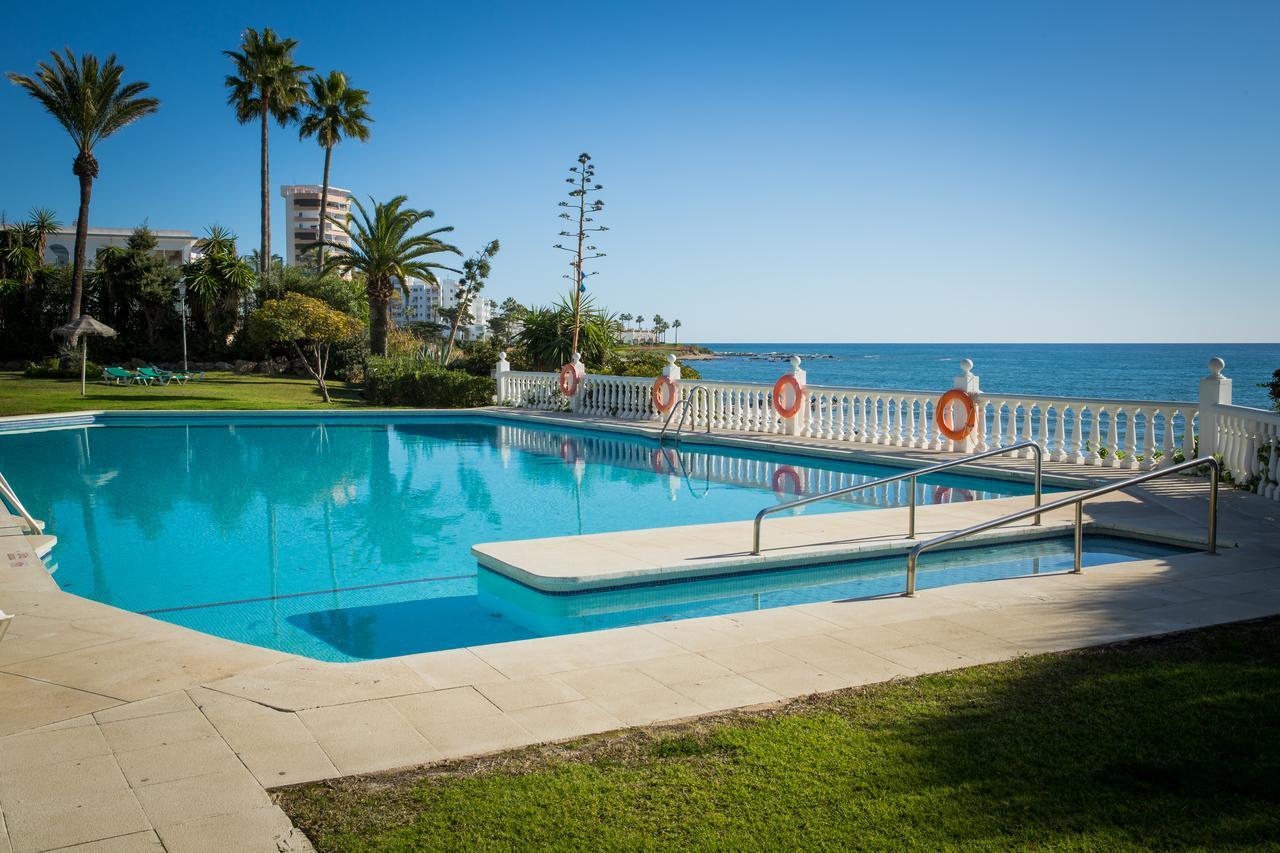 Holidays2Riviera Sea Side Front Beach Sitio de Calahonda Buitenkant foto
