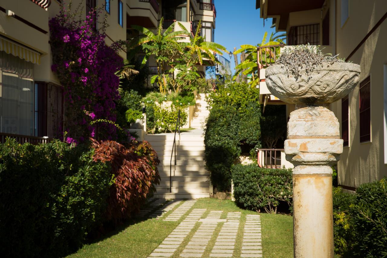 Holidays2Riviera Sea Side Front Beach Sitio de Calahonda Buitenkant foto